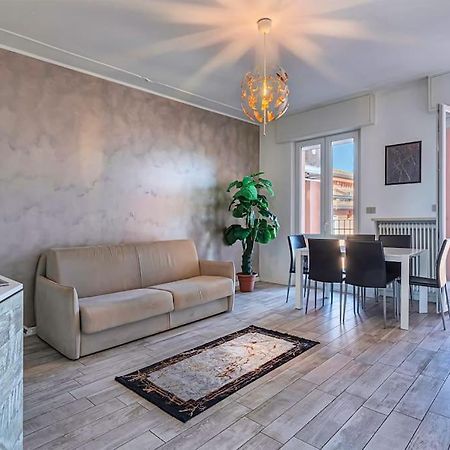 Garda Lake View Apartment Дезенцано-дель-Гарда Екстер'єр фото