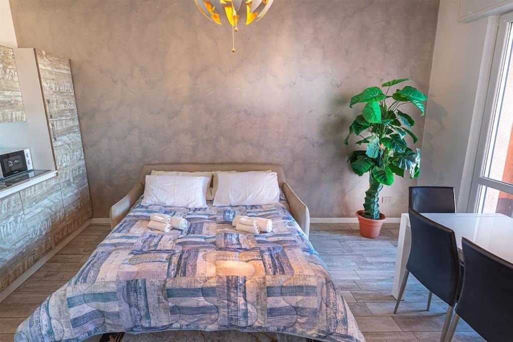 Garda Lake View Apartment Дезенцано-дель-Гарда Екстер'єр фото