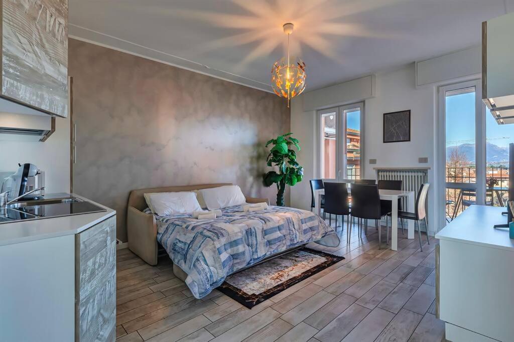 Garda Lake View Apartment Дезенцано-дель-Гарда Екстер'єр фото