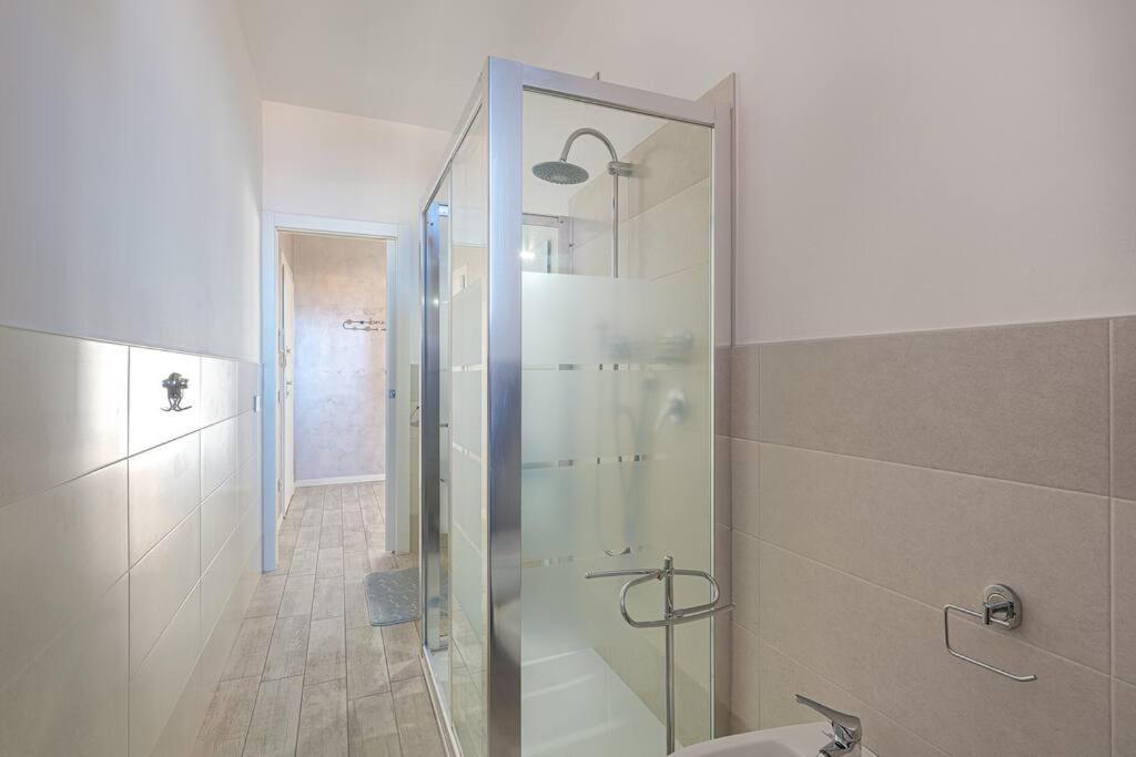 Garda Lake View Apartment Дезенцано-дель-Гарда Екстер'єр фото